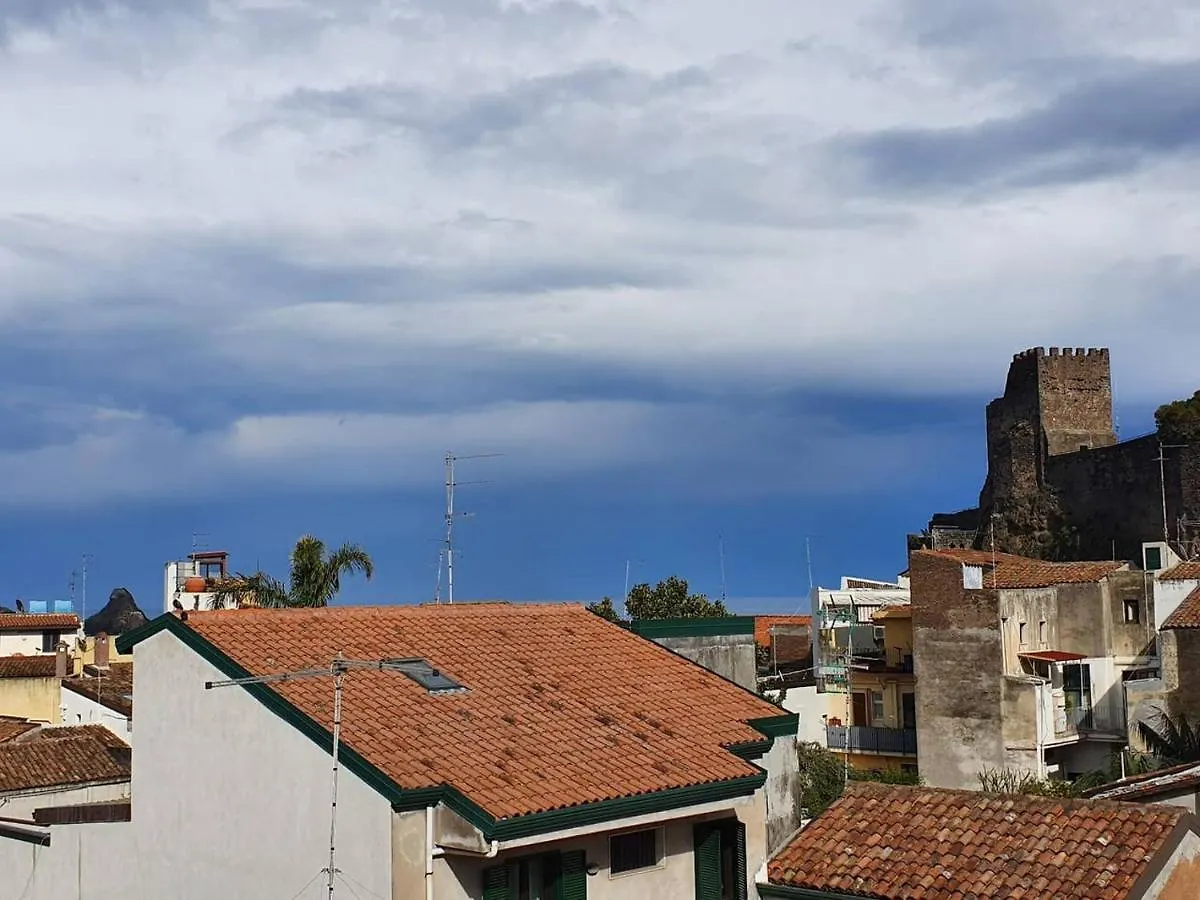 Charme In Aci Castello Apartment 0*,